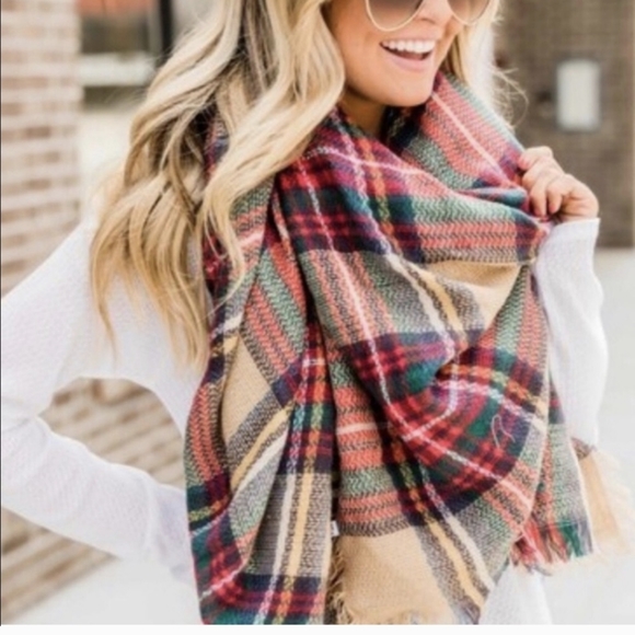 Plaid Blanket Scarf - Picture 3 of 3